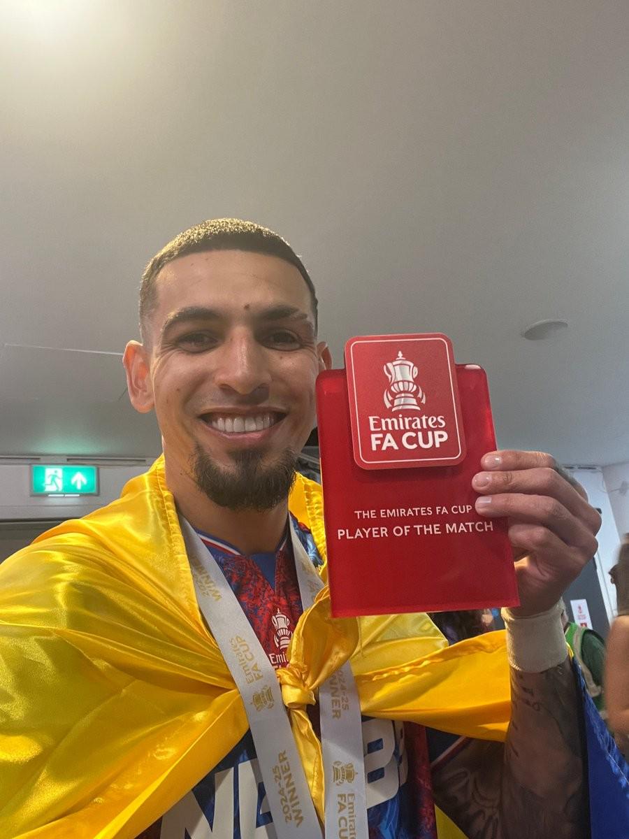 开放平台首页关于巴黎圣日耳曼门将多次救险，当选全场最佳球员，作为作者网站一个.的信息