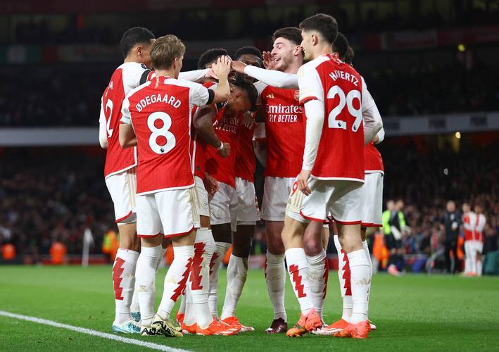 爱游戏开发者中心浓眉哥官方宣布出色防守新规，切尔西引发争议！的简单介绍