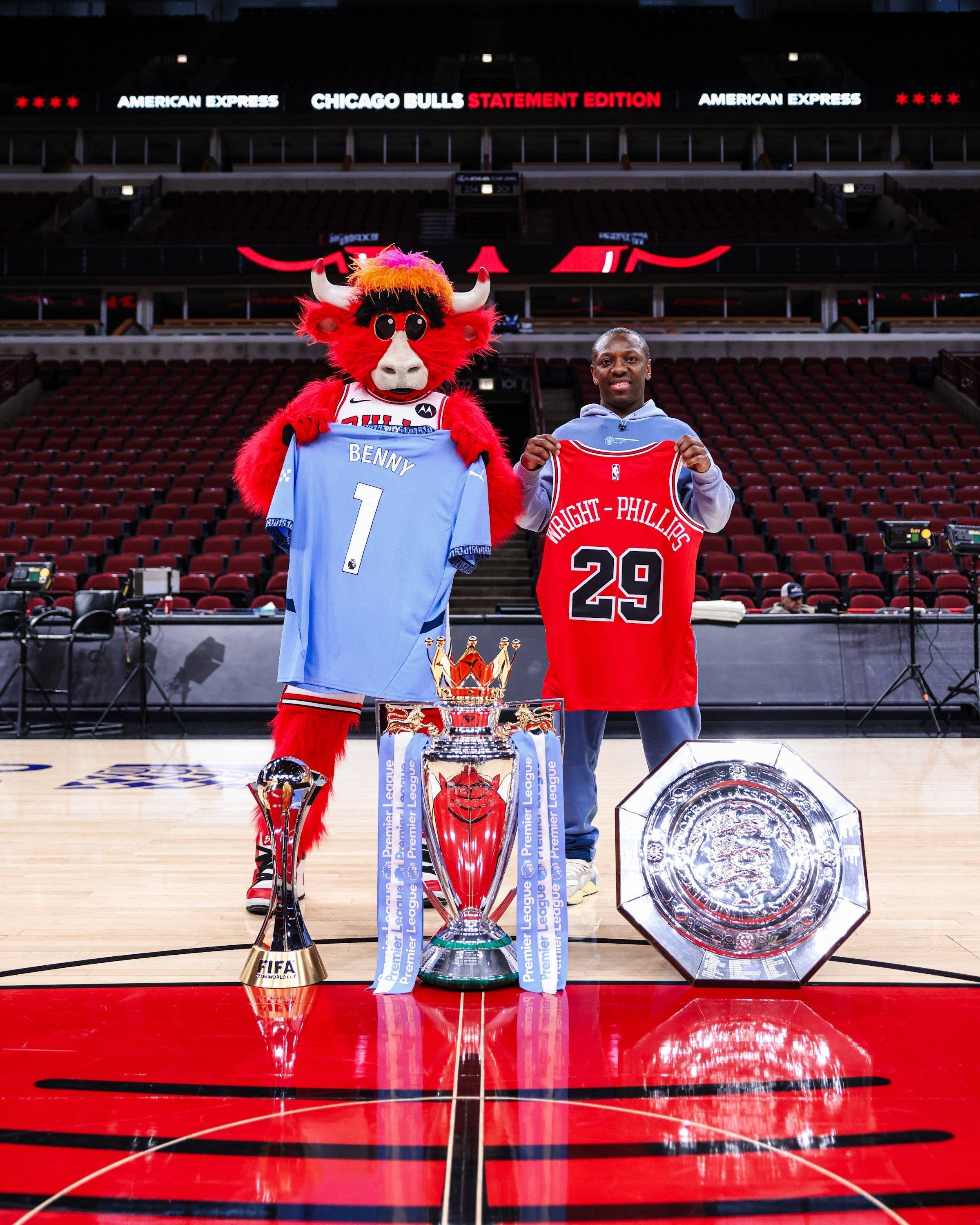 爱游戏开放平台注册公牛前途光明！，巴特勒新星重返赛场表现突出上演精彩一战(巴特勒续约公牛)