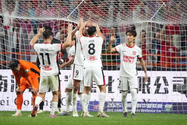 开放平台首页亚冠今夜再迎强敌；里昂止住颓势；主帅态度——管理层满意；轮换策略成焦点的简单介绍